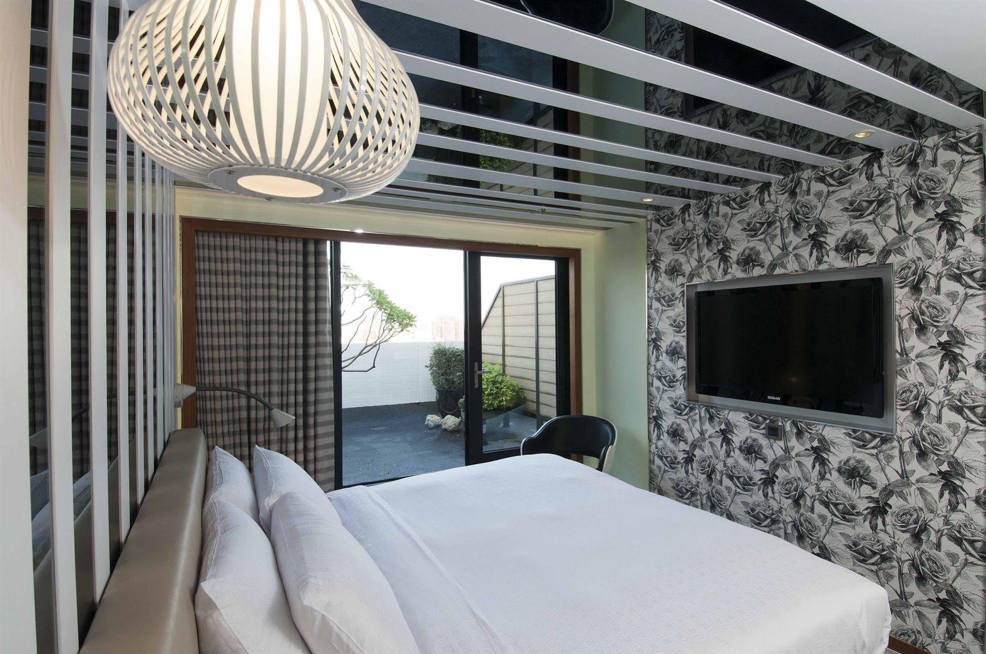 Royal Hotel Group- Central Park Branch Kaohsiung Exterior foto